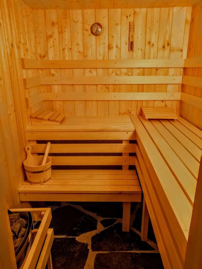 Chez Lucienne, Jacuzzi Et Sauna 萨莫安斯 外观 照片