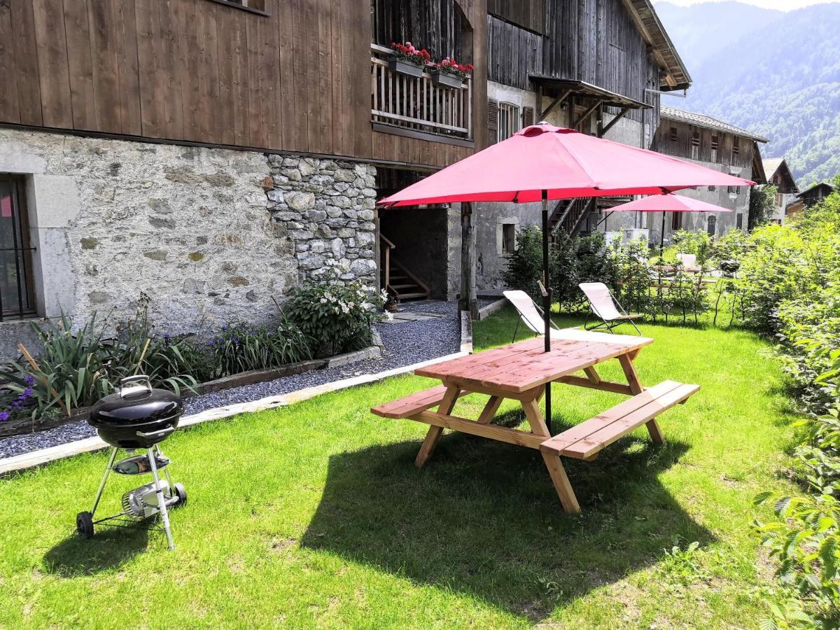 Chez Lucienne, Jacuzzi Et Sauna 萨莫安斯 外观 照片